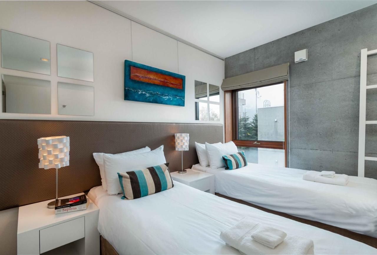 Vila Asanagi By H2 Life Kutčan Exteriér fotografie